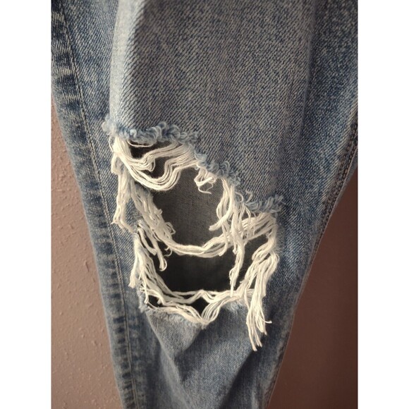 AMERICAN EAGLE Mom Jeans Women's Size 2 STRIGID High Rise Baggy Straight Ripped - Picture 2 of 14